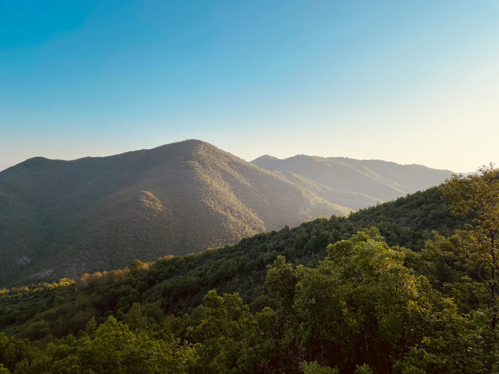 bence-buduczki-KnAfskIP_zM-unsplash Türk Pasaportu ile Vizesiz Seyahat Edebileceğiniz 10 Ülke